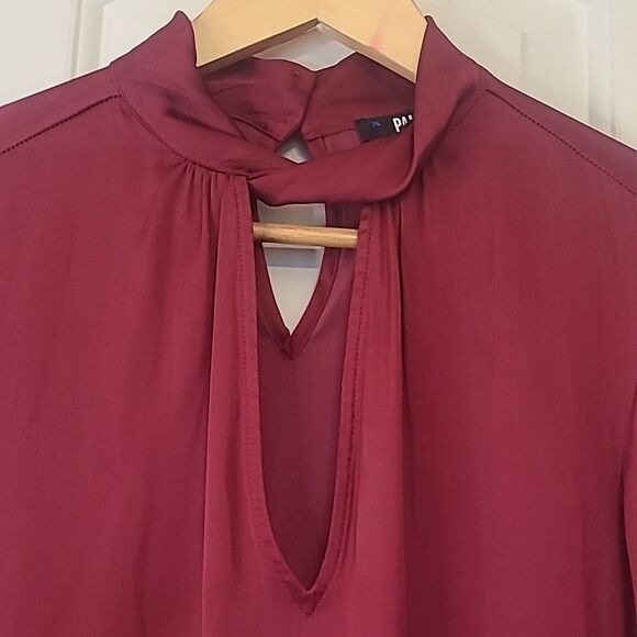 PAIGE Ceres Top Long Sleeve Twisted Collar Buttery Soft in Mulberry Red Size S - Picture 4 of 16